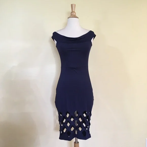Geometric Cutout Hem Off Shoulder Bodycon Dress - Picture 2 of 4